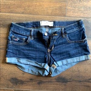 Hollister Jean Shorts; Size 7
